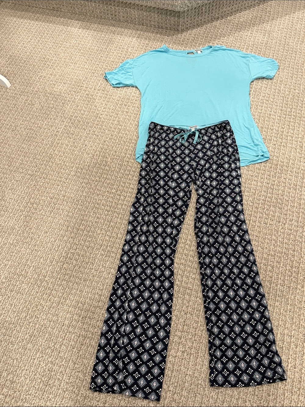 PJ Salvage Pajama Set Women’s S, Modal - Aqua Top w/ Navy, White & Aqua Bottoms.
